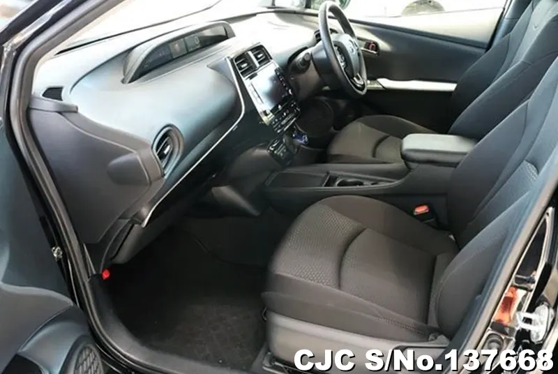 Toyota Prius in Black for Sale Image 7