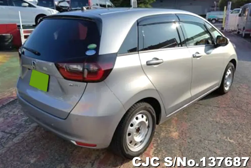 Honda Fit in Silver for Sale Image 2