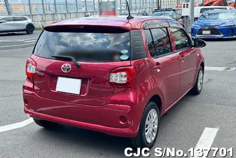 Toyota Passo in Pink for Sale Image 2