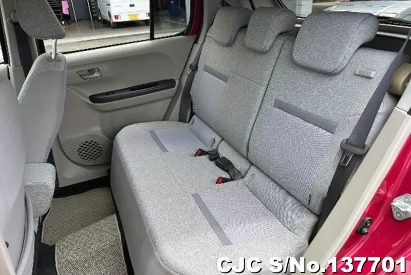 Toyota Passo in Pink for Sale Image 11
