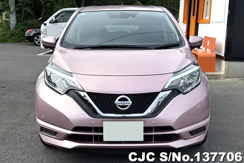 Nissan Note in Pink for Sale Image 4