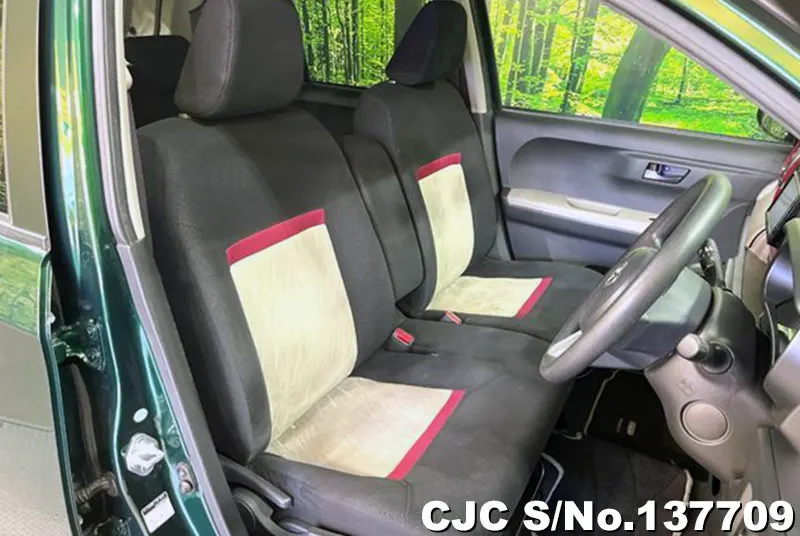 Toyota Passo in Green for Sale Image 8