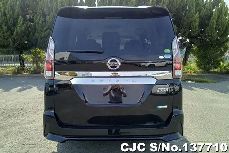 Nissan Serena in Black for Sale Image 4