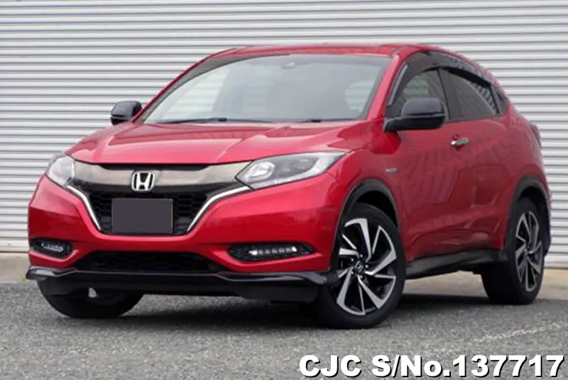 Honda Vezel in Red for Sale Image 3