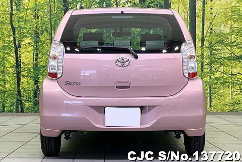 Toyota Passo in Pink for Sale Image 5
