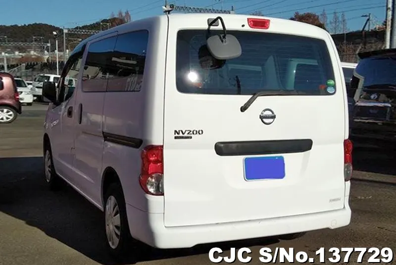 Nissan NV200 in White for Sale Image 1