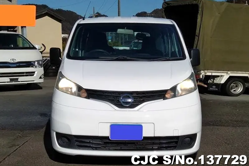 Nissan NV200 in White for Sale Image 4