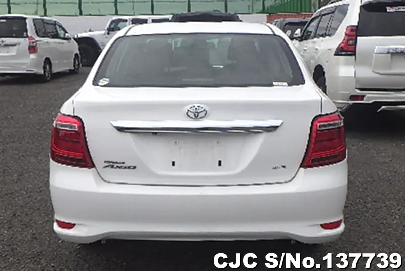 Toyota Corolla Axio in White for Sale Image 5