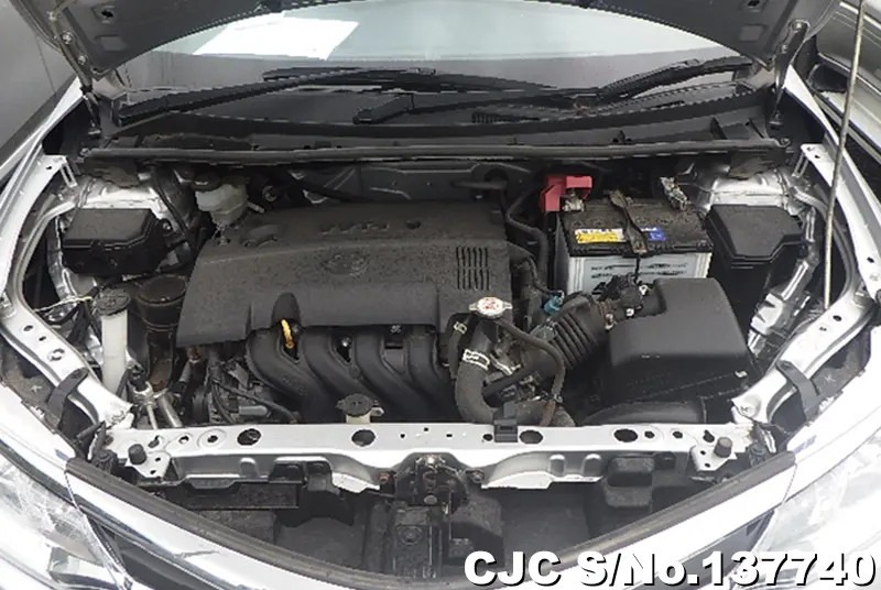 Toyota Corolla Axio in Silver for Sale Image 17
