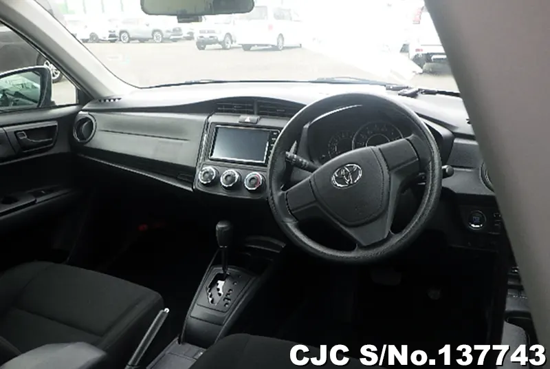Toyota Corolla Axio in Silver for Sale Image 9
