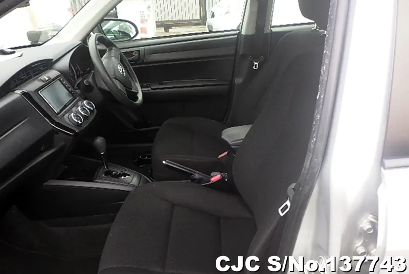 Toyota Corolla Axio in Silver for Sale Image 11