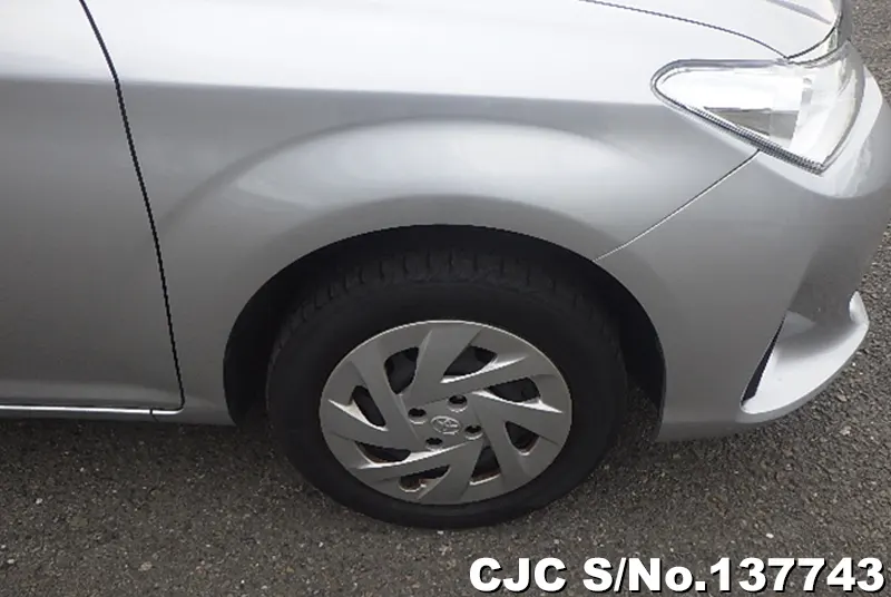 Toyota Corolla Axio in Silver for Sale Image 17
