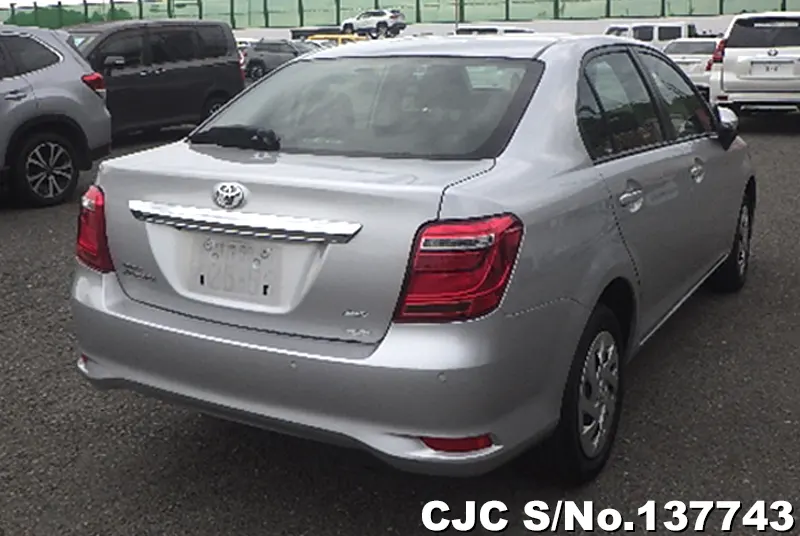 Toyota Corolla Axio in Silver for Sale Image 2