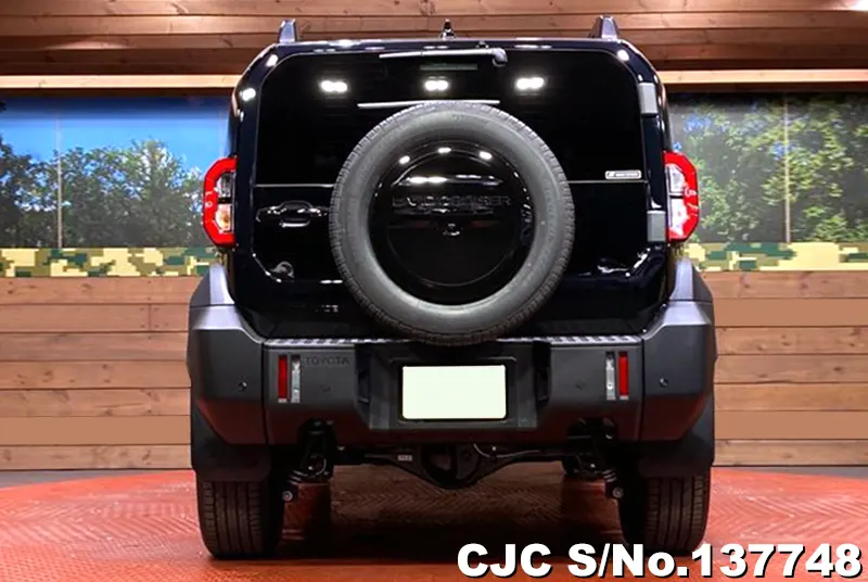 Toyota Land Cruiser FJ in Black for Sale Image 5