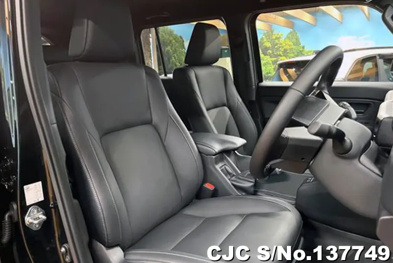 Toyota Land Cruiser FJ in Black for Sale Image 3