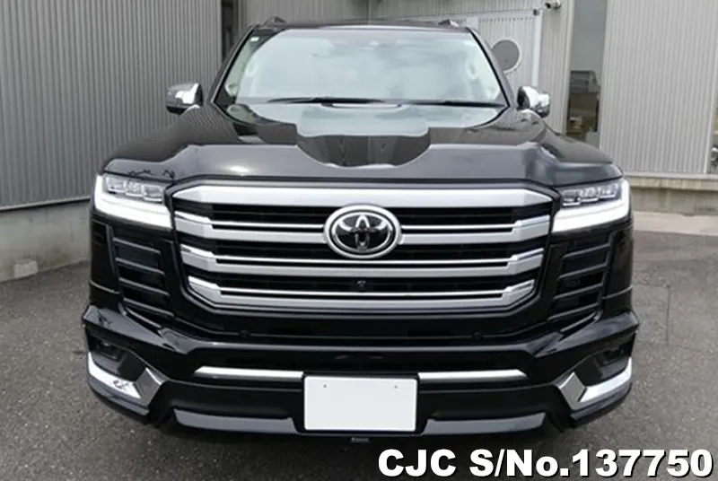Toyota Land Cruiser in Black for Sale Image 4