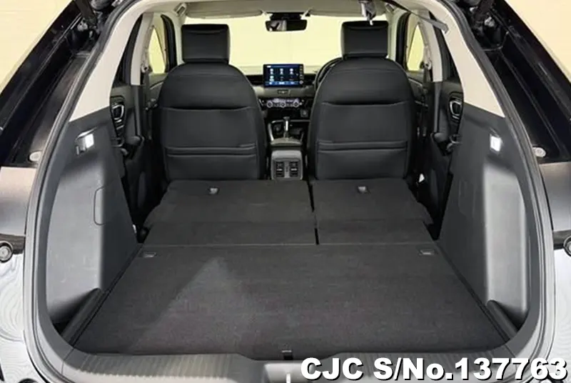 Honda Vezel in Black for Sale Image 7