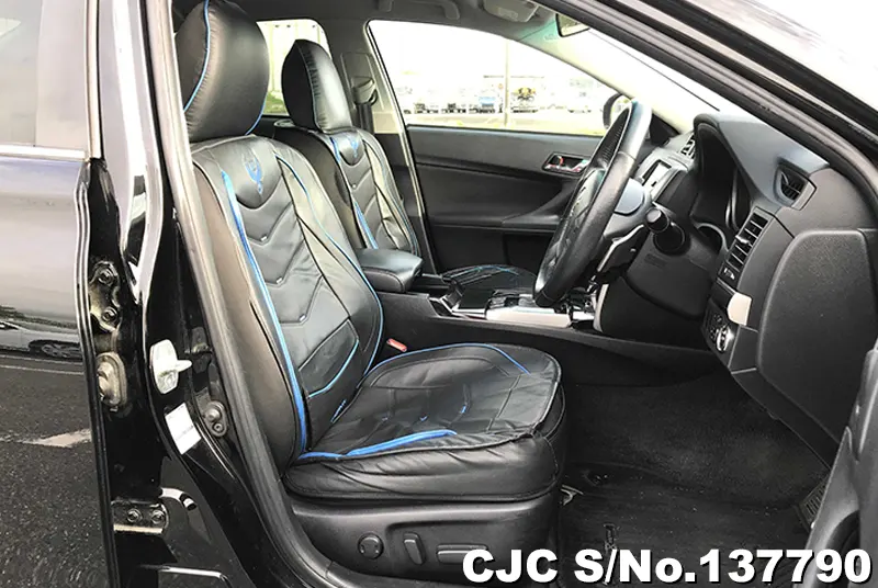 Toyota Mark X in black for Sale Image 10