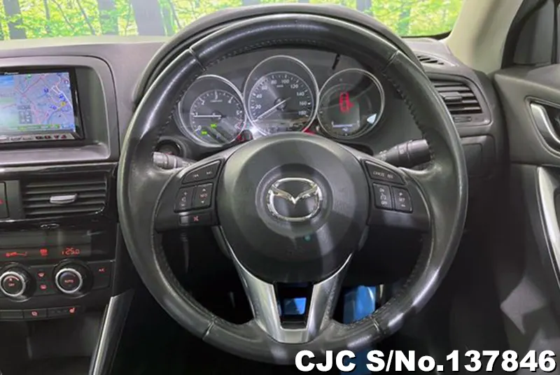 Mazda CX-5 in White for Sale Image 9