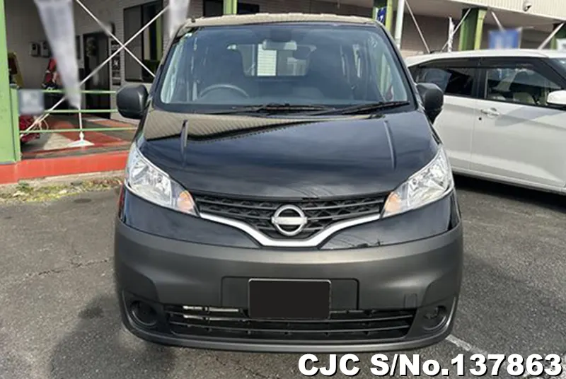 Nissan NV200 in Gray for Sale Image 3