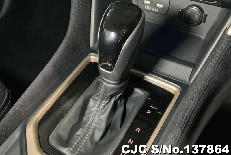 Subaru Forester in Wine for Sale Image 12