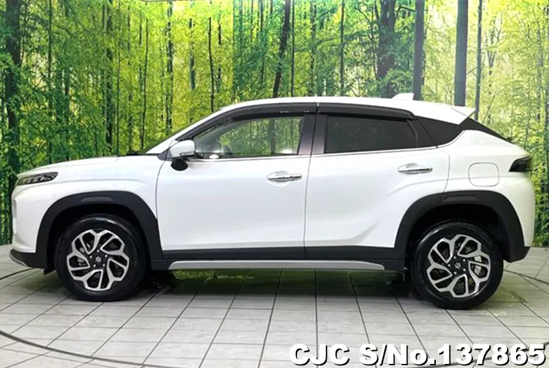 Suzuki Fronx in Pearl for Sale Image 7
