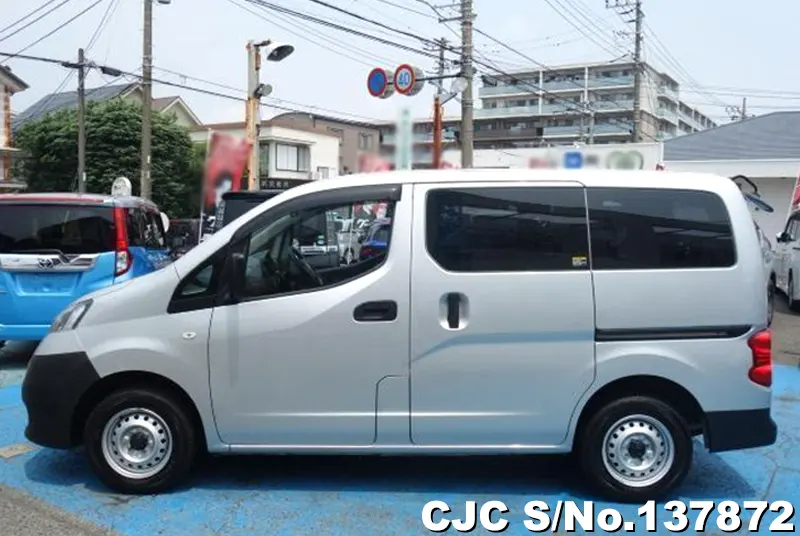 Nissan NV200 in Silver for Sale Image 7