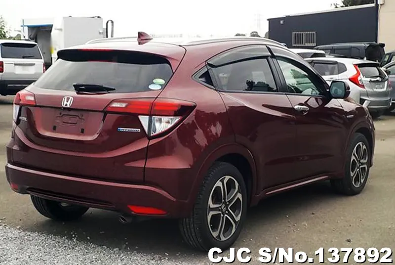 Honda Vezel in Wine for Sale Image 2