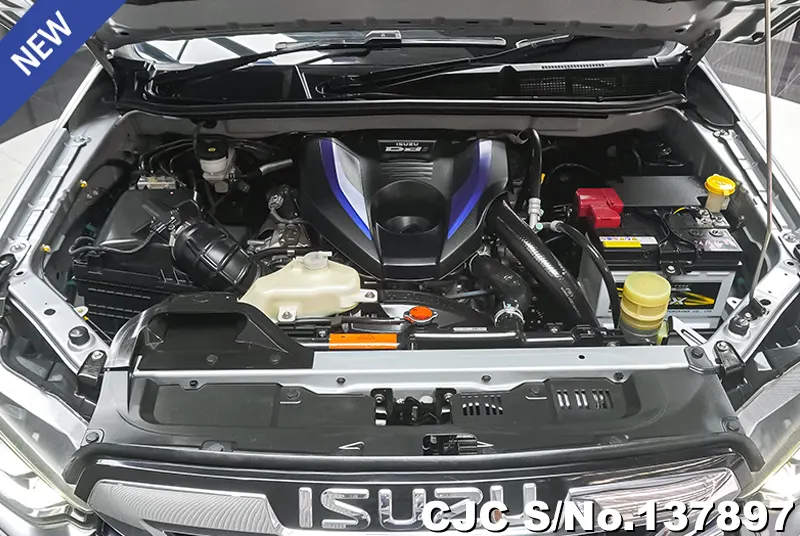 Isuzu D-Max in Silver for Sale Image 14