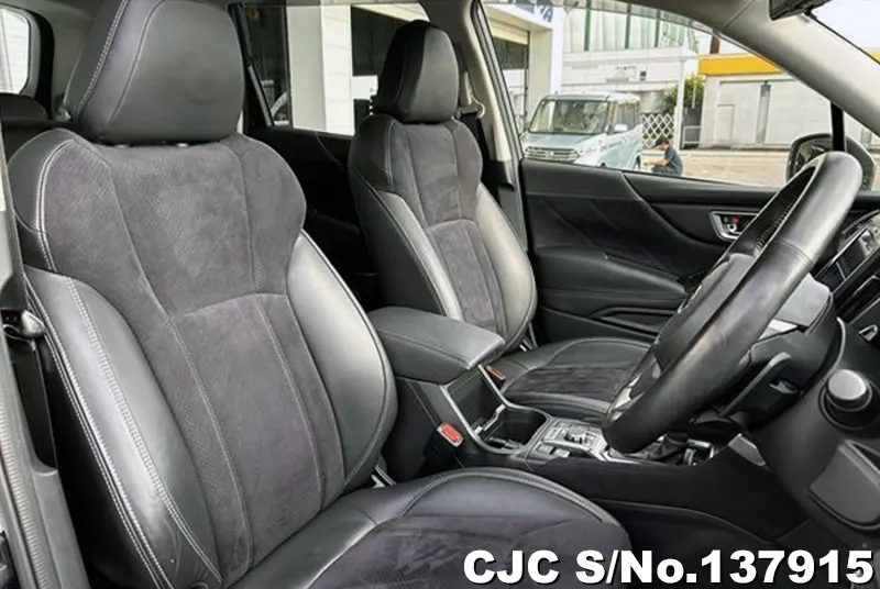 Subaru Forester in Black for Sale Image 10
