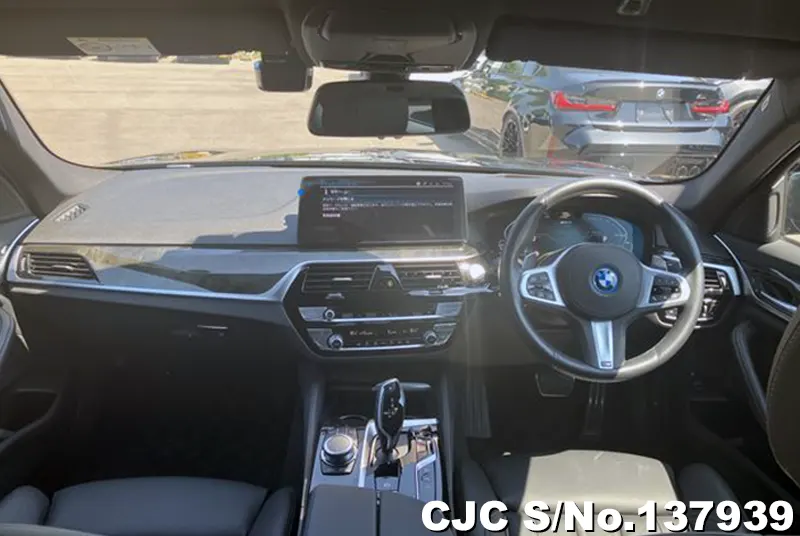 BMW 5 Series in Black for Sale Image 8
