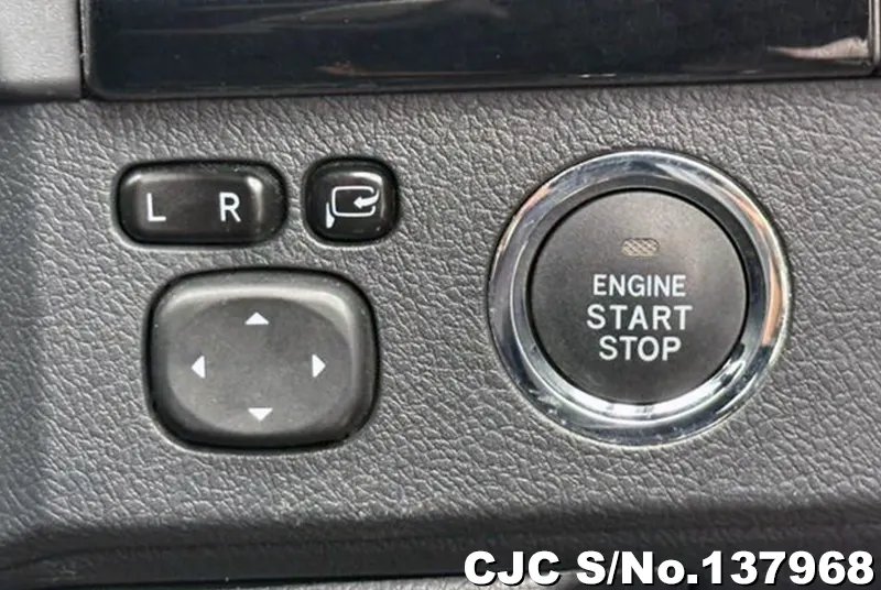 Toyota Mark X in Black for Sale Image 16