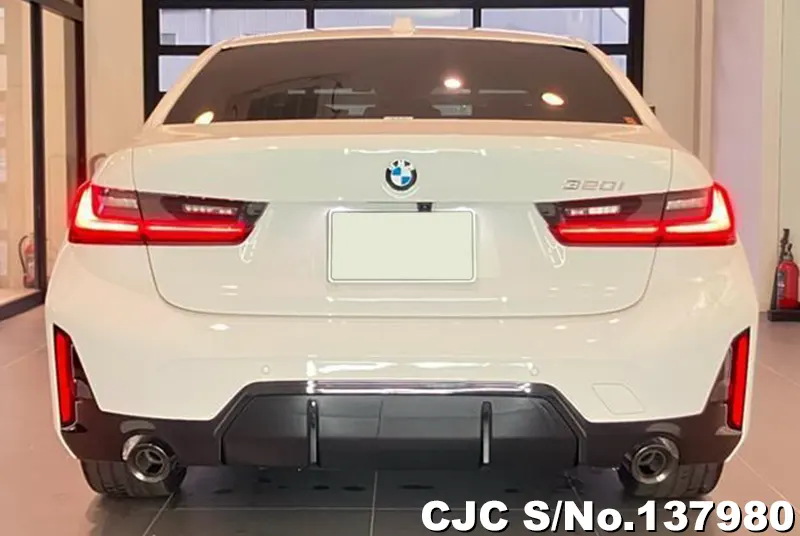 BMW 3 Series in White for Sale Image 3
