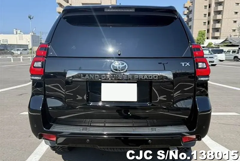 Toyota Land Cruiser Prado in Black for Sale Image 5