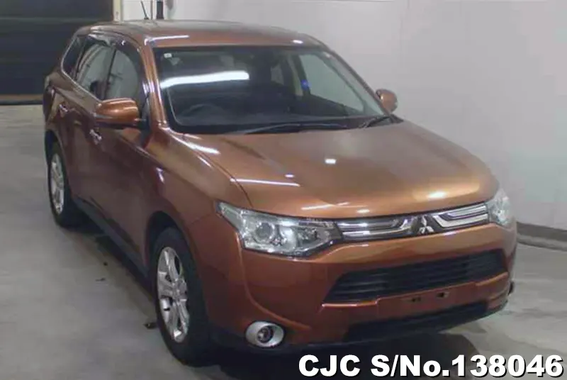 Mitsubishi / Outlander 2013