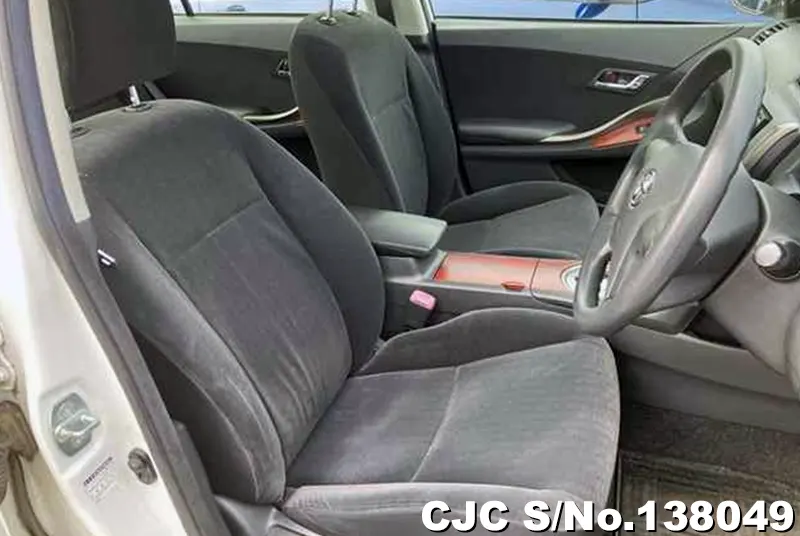 Toyota Premio in White for Sale Image 5