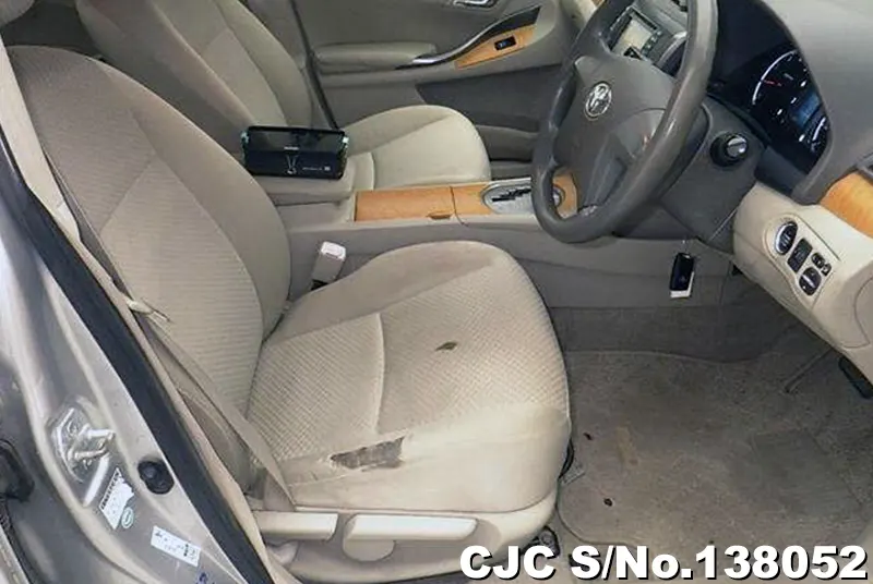 Toyota Premio in Silver for Sale Image 4