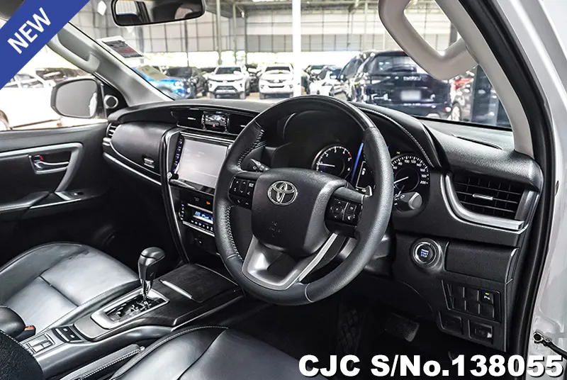 Toyota Fortuner in White for Sale Image 8