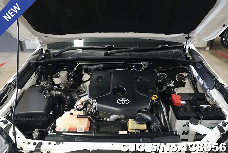 Toyota Fortuner in White for Sale Image 14