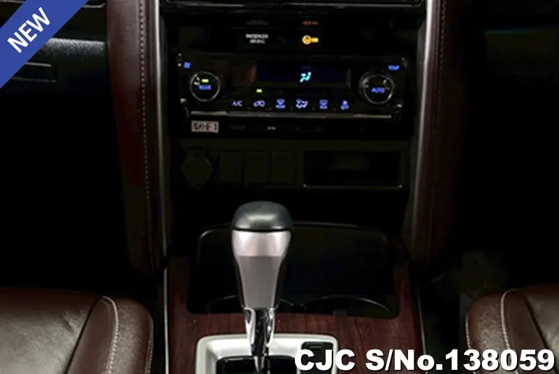 Toyota Fortuner in Black for Sale Image 12