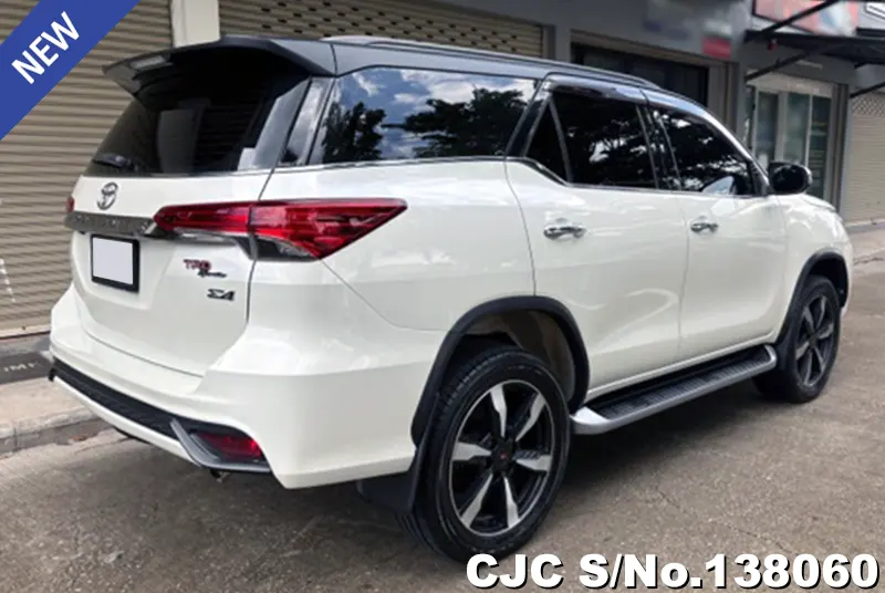 Toyota Fortuner in White for Sale Image 1