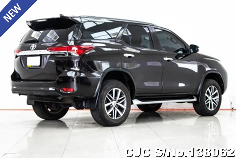 Toyota Fortuner in Black for Sale Image 1