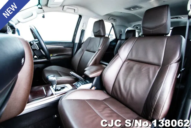 Toyota Fortuner in Black for Sale Image 6