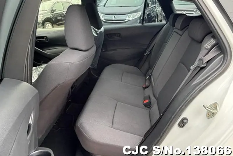 Toyota Corolla Touring in White for Sale Image 11