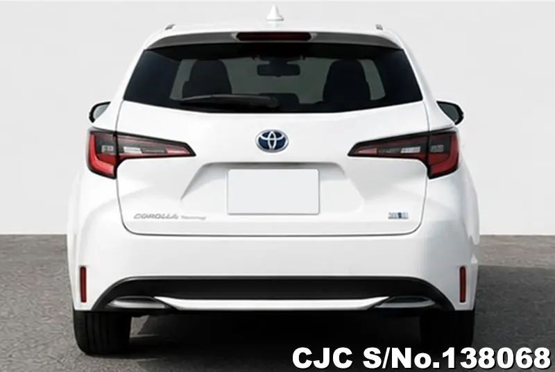 Toyota Corolla Touring in White for Sale Image 3