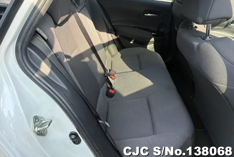Toyota Corolla Touring in White for Sale Image 7