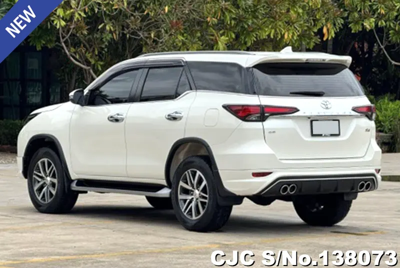 Toyota Fortuner in White for Sale Image 1
