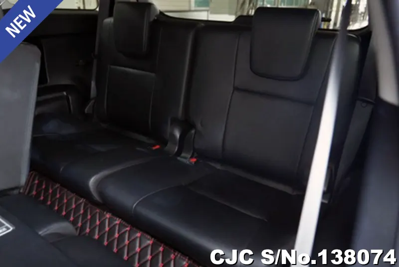 Toyota Fortuner in Black for Sale Image 10