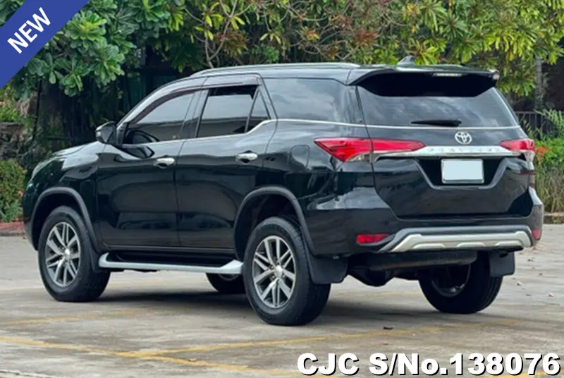 Toyota Fortuner in Black for Sale Image 1