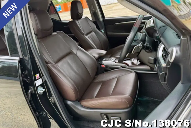 Toyota Fortuner in Black for Sale Image 6